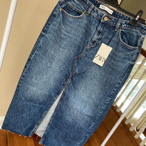ZARA denim skirt with slit blogger favorite split hem - Picture 5 of 7